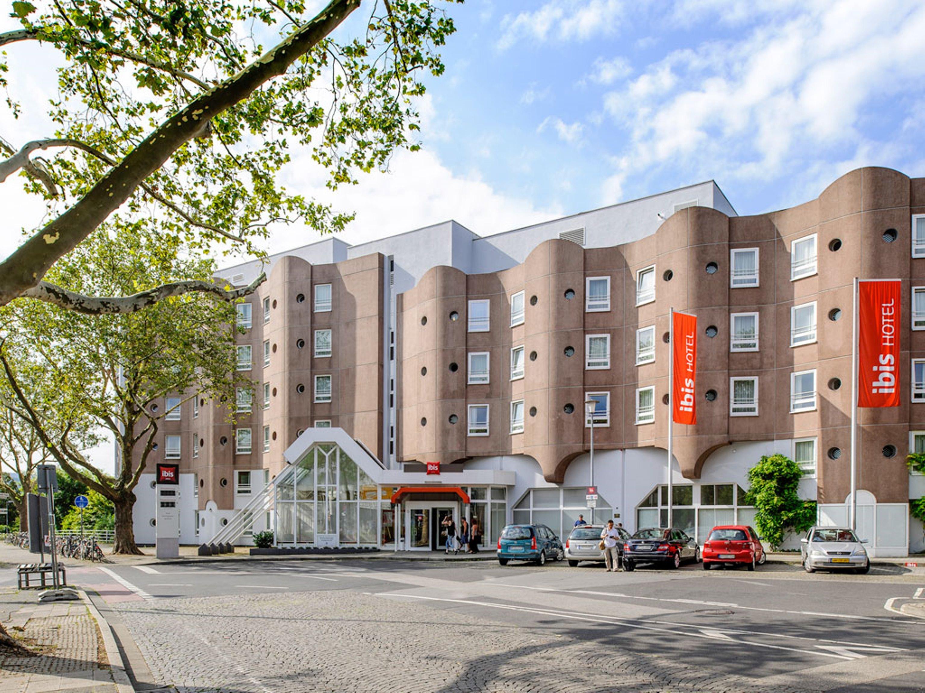 Hotel Ibis Heidelberg Hauptbahnhof Exterior foto