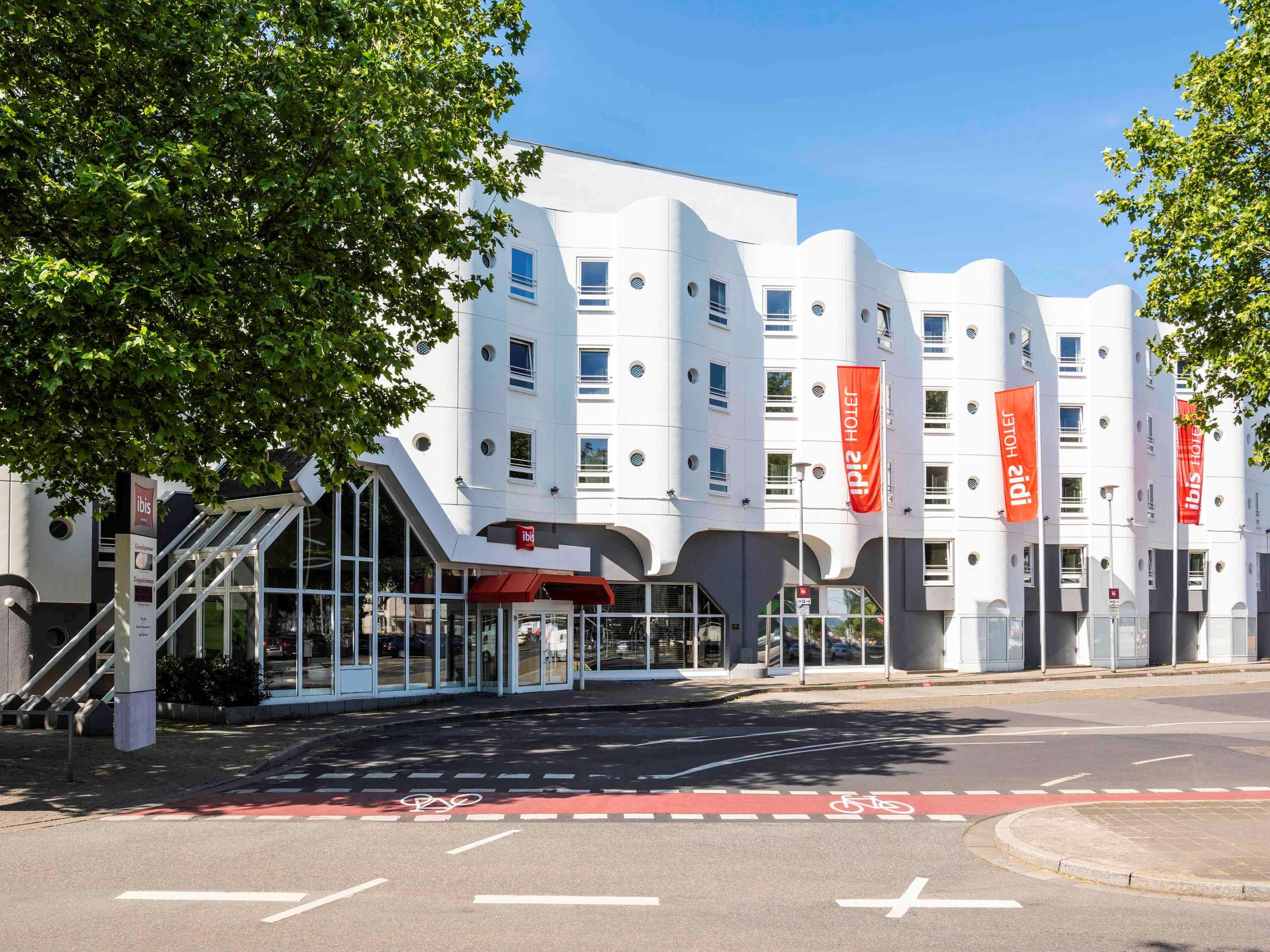 Hotel Ibis Heidelberg Hauptbahnhof Exterior foto