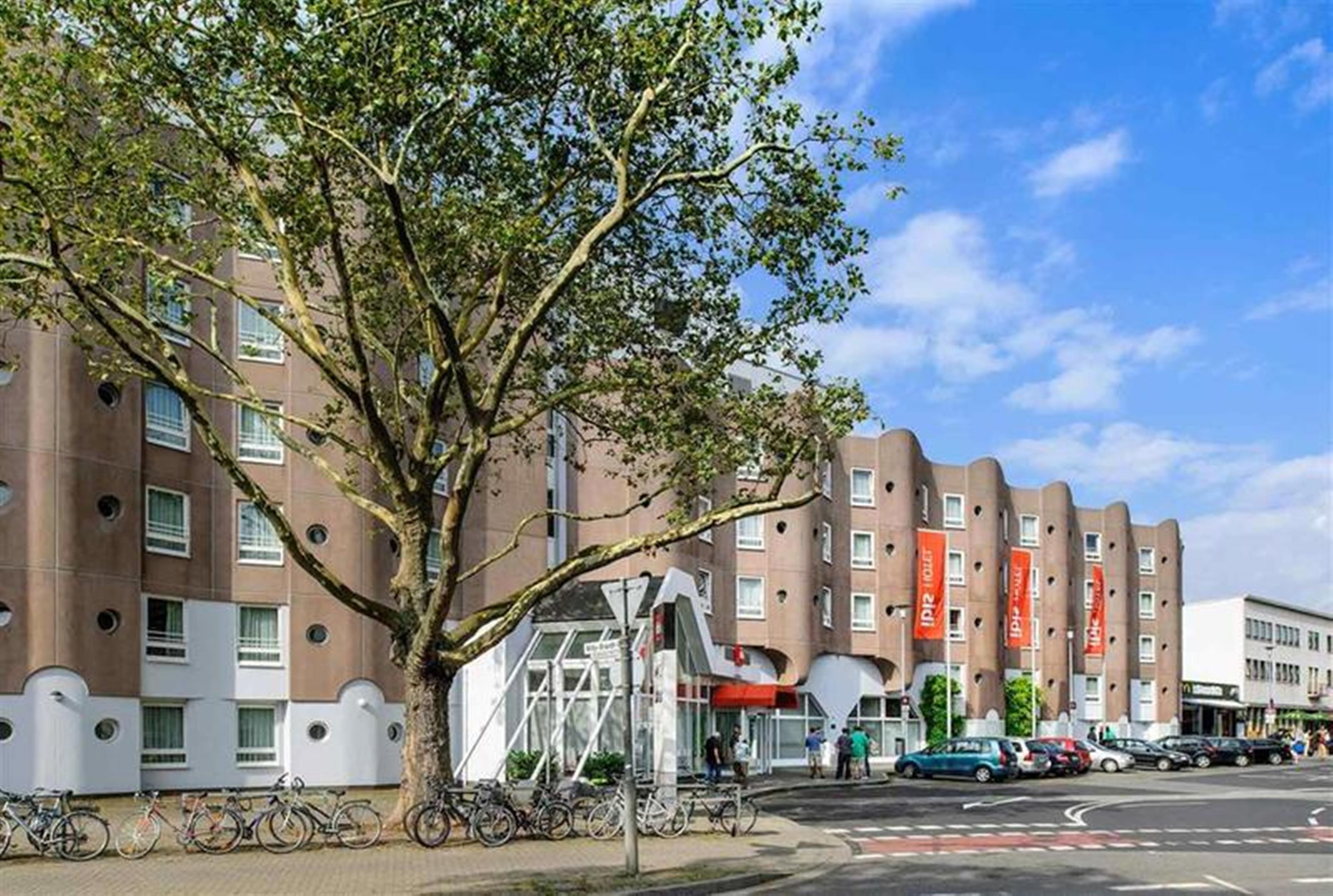 Hotel Ibis Heidelberg Hauptbahnhof Exterior foto