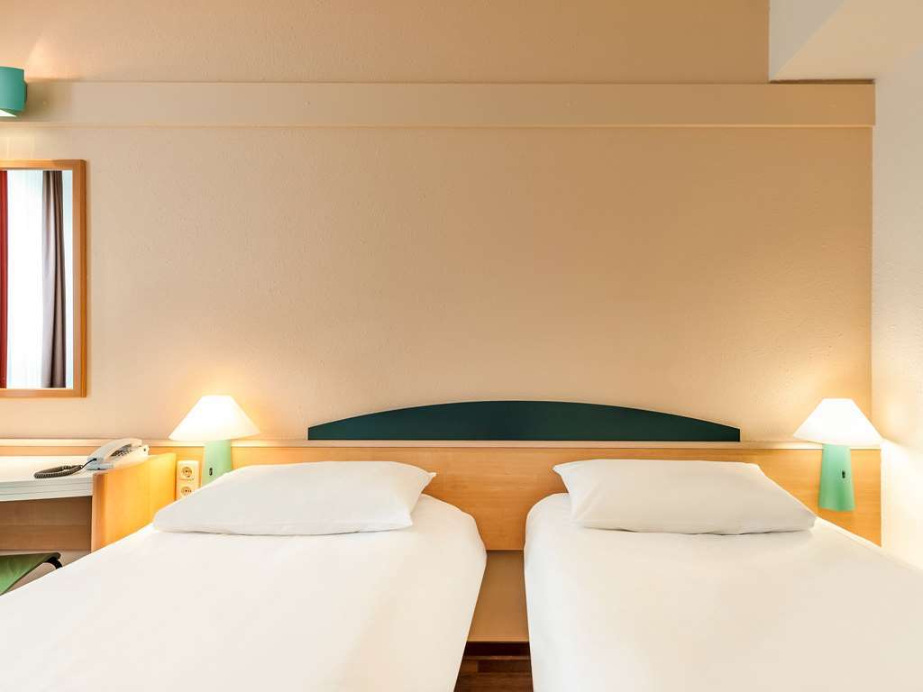Hotel Ibis Heidelberg Hauptbahnhof Habitación foto